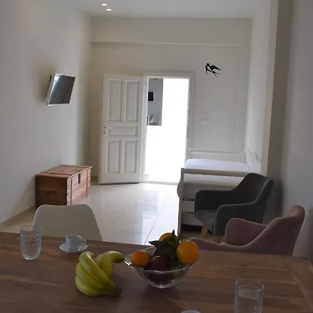 De Naxia Hotel Perissa (Santorini)