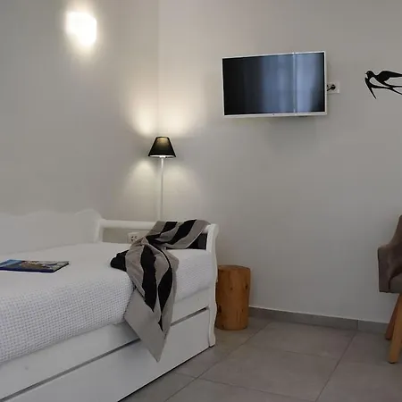 De Naxia Hotel Perissa (Santorini)